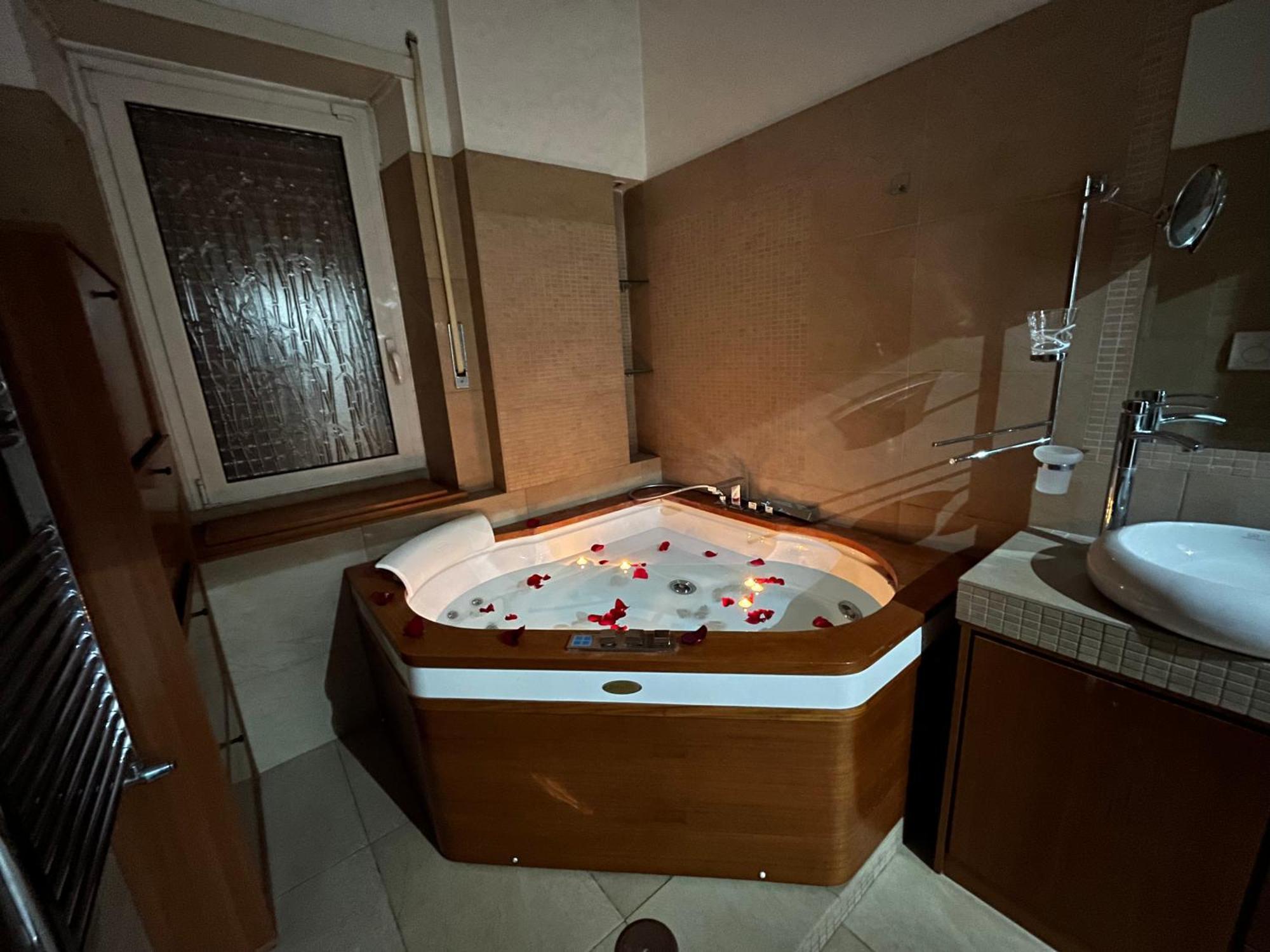 Charm & Relax Jacuzzi Roma-gemelli * Rom
